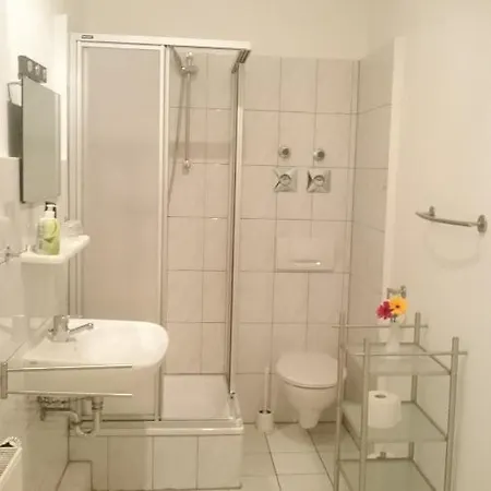 Gaststaette Und Felsenthal *