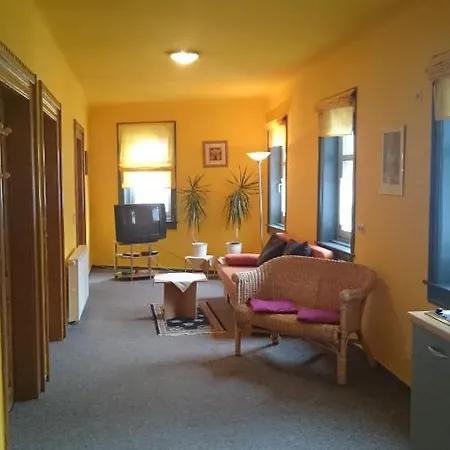 Gaststaette Und Felsenthal Hotel *