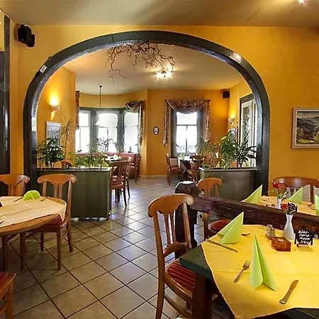 Hotel Gaststaette Und Felsenthal *