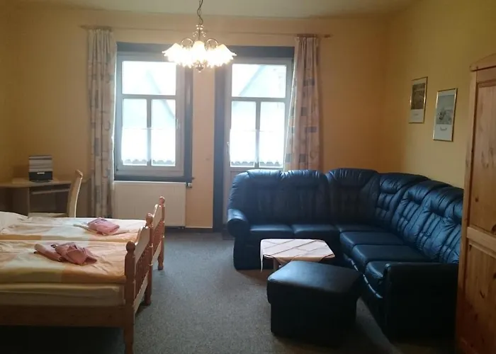 Gaststaette Und Felsenthal Otel