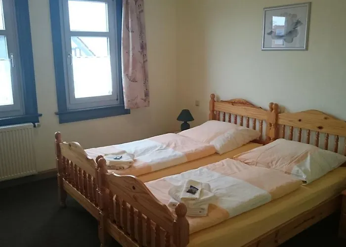 Gaststaette Und Felsenthal *