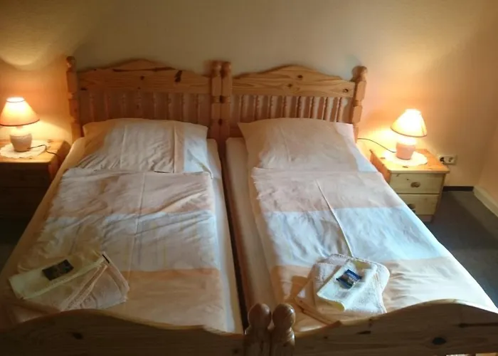 Gaststaette Und Felsenthal *