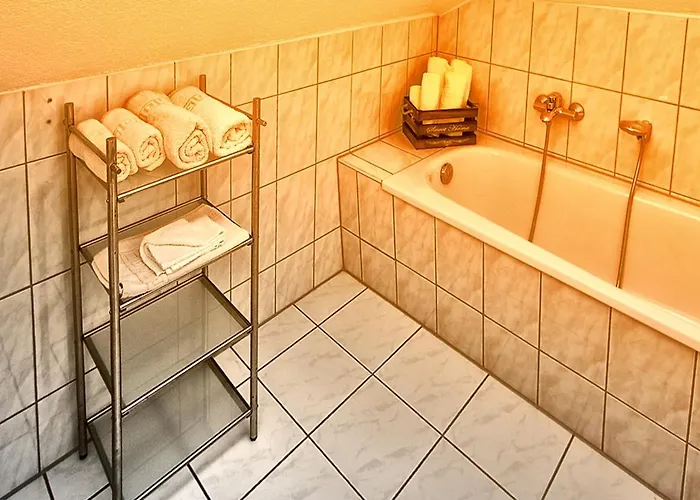 Gaststaette Und Felsenthal Otel *