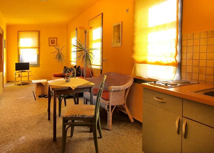 Gaststaette Und Felsenthal Otel *