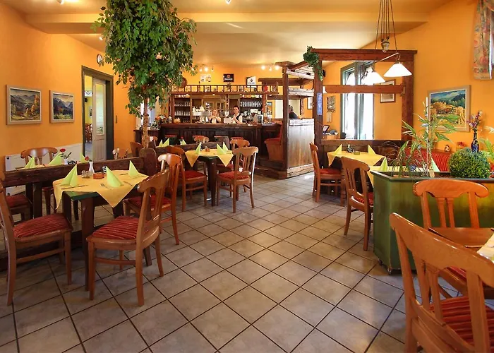 Gaststaette Und Felsenthal Otel