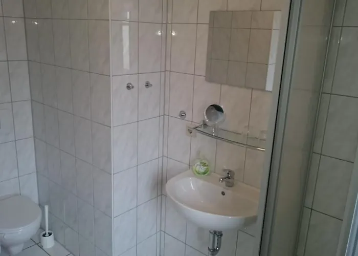 Gaststaette Und Felsenthal