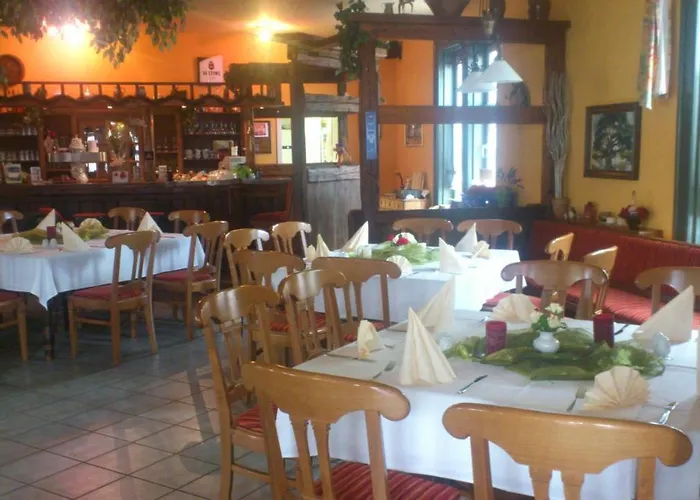 Gaststaette Und Felsenthal *